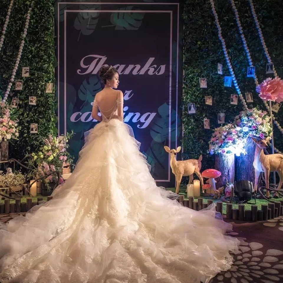 祝大妮新婚快乐